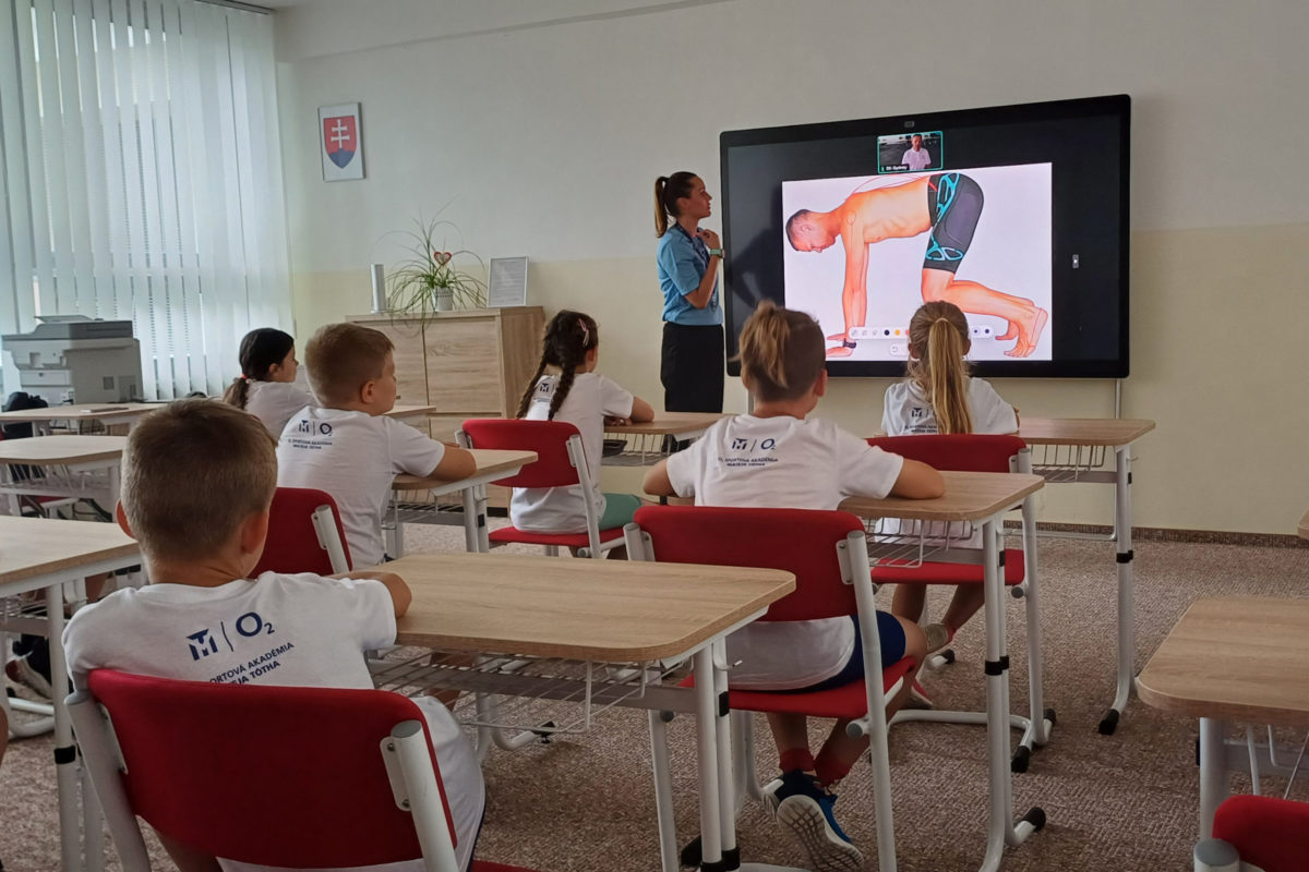 Partza nske_digita lna ucebna.jpg