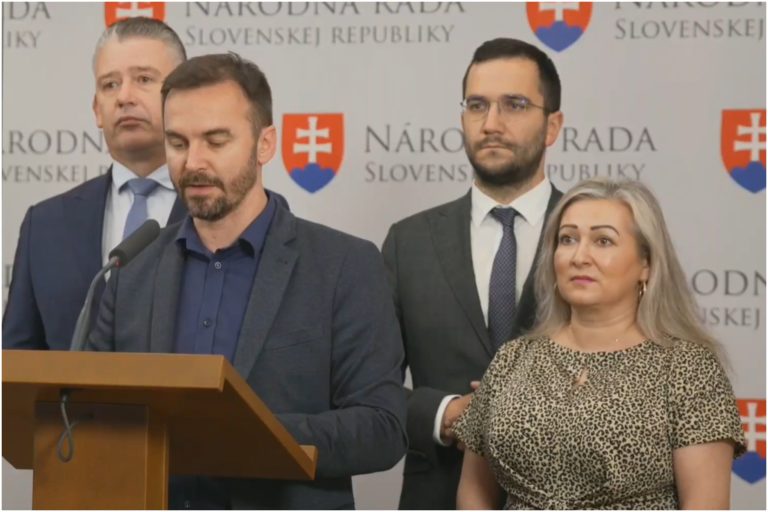 Michal Šipoš, hnutie Slovensko
