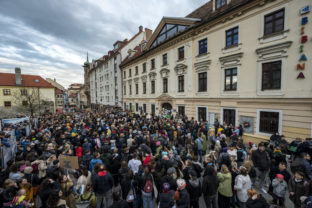 PROTEST: Iniciatívy Otvorená Kultúra!