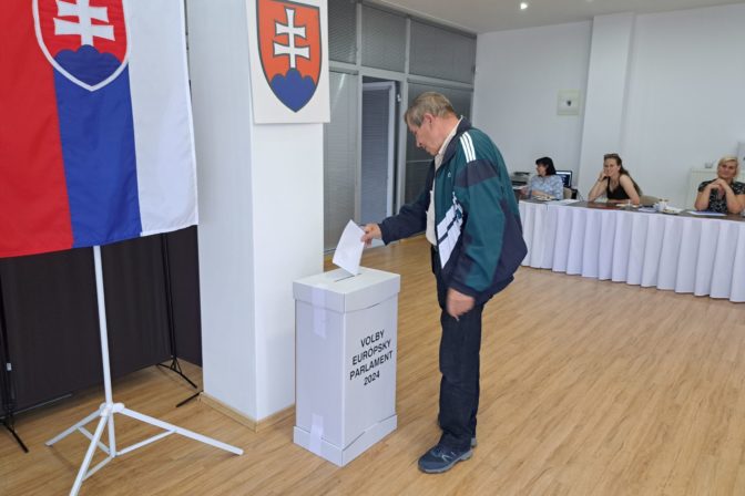 EUROVOĽBY: Priebeh volieb na Štrbskom plese