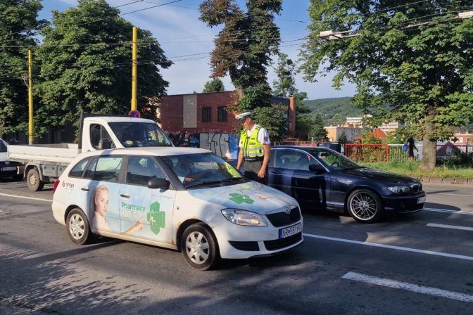 PREŠOV: Policajti koordinujú dopravu