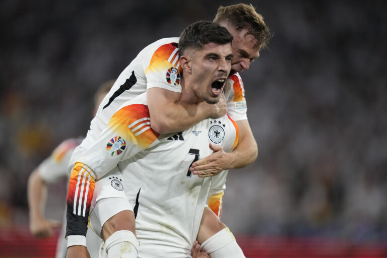 Kai Havertz a Joshua Kimmich