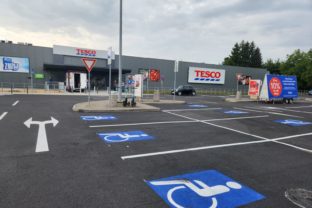 Tesco vranov nad toplou 1.jpg