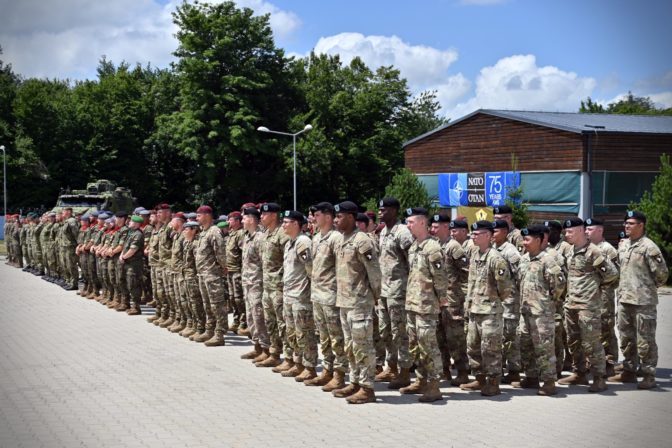 LEŠŤ: Odovzdanie velenia nad bojovým zoskupením NATO