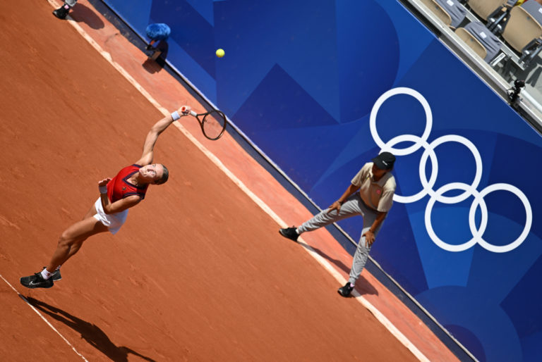 Tenis na olympiáde v Paríži: Anna Karolína Schmiedlová  Jasmine Paoliniová