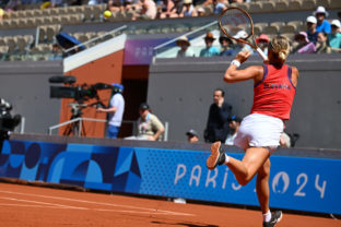 Tenis na olympiáde v Paríži: Anna Karolína Schmiedlová  Jasmine Paoliniová