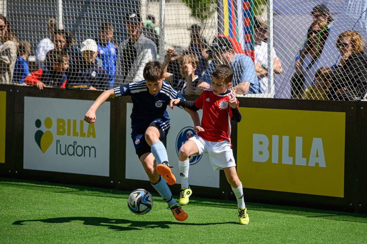 Futbal v meste_3.jpg