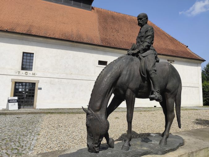 Zámok Lány Múzeum T. G. Masaryka v Lánoch