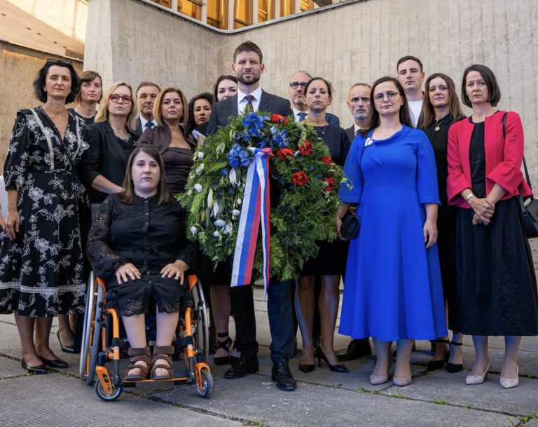 SNP, Progresívne Slovensko