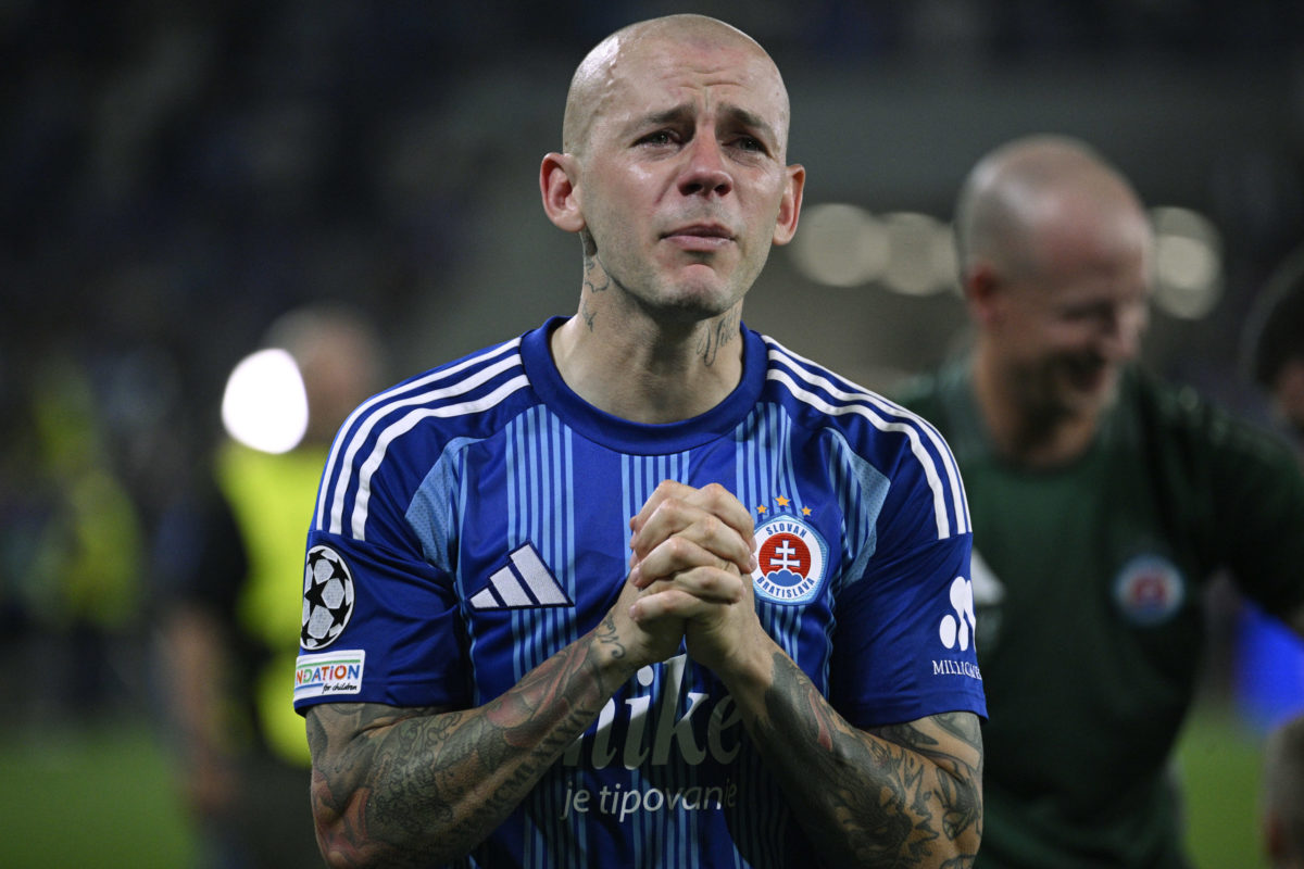 Veľk&aacute; legenda sa l&uacute;či. Vladim&iacute;r Weiss ml. odohr&aacute; proti Michalovciam posledn&yacute; z&aacute;pas kari&eacute;ry - VIDEO - SITA.sk