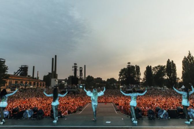 Zara Larsson, Colours of Ostrava