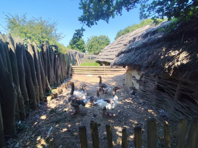 Archeoskanzen Modrá a Klenotnica Veľkej Moravy