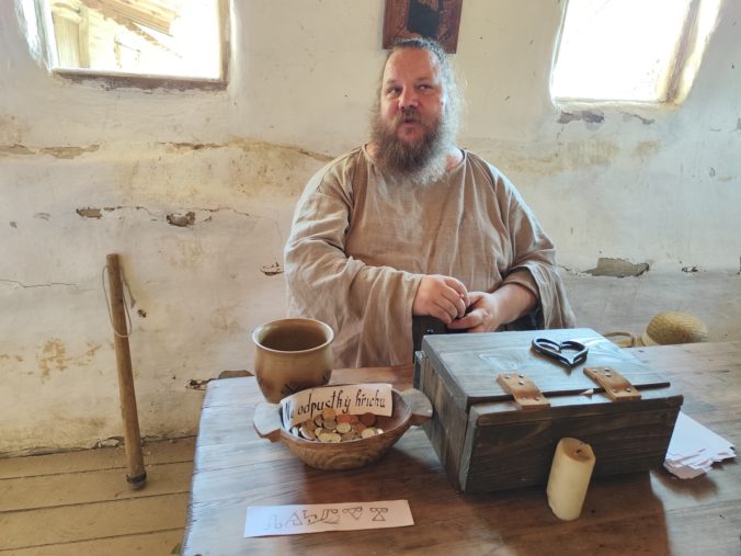 Archeoskanzen Modrá a Klenotnica Veľkej Moravy