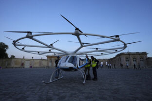 Lietajúce taxíky, Paríž, Volocopter