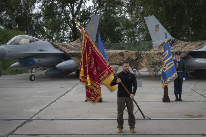 Zelenskyj, stíhačky F 16