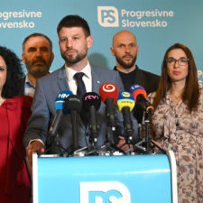 PS: Snem hnutia