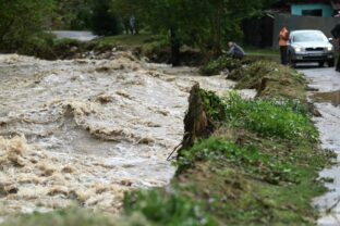 POČASIE: Záplavy v okolí Nového Mesta nad Váhom