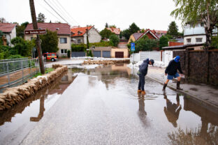 POČASIE: Povodňová situácia v Devínskej Novej Vsi