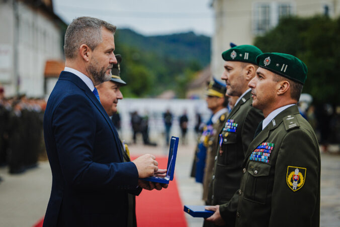 Peter Pellegrini, Deň ozbrojených síl SR