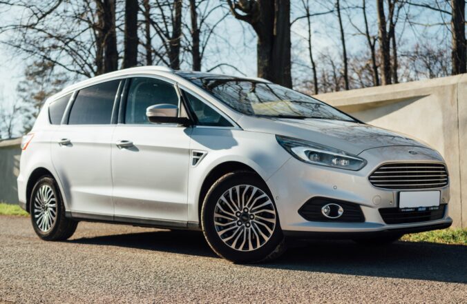 Ford_s max 1.jpg