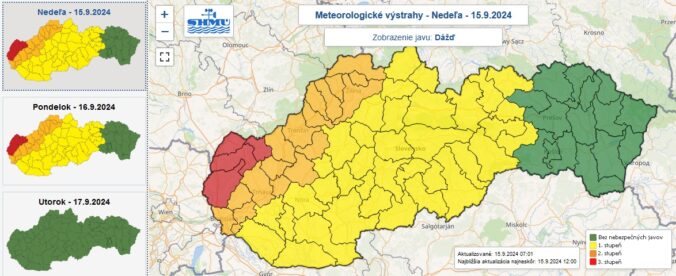 Vydané výstrahy prvého, druhého aj tretieho stupňa pred dažďom.