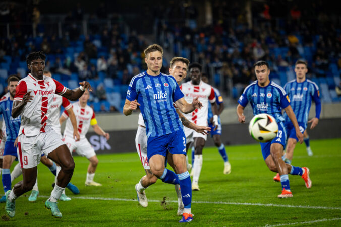 FUTBAL NL: Bratislava - Trenčín