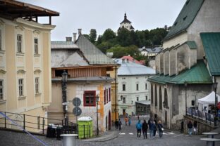 BANSKÁ ŠTIAVNICA: Obnova budov po požiari