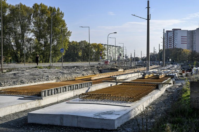 DOPRAVA: Výstavba električkovej trate do Petržalky