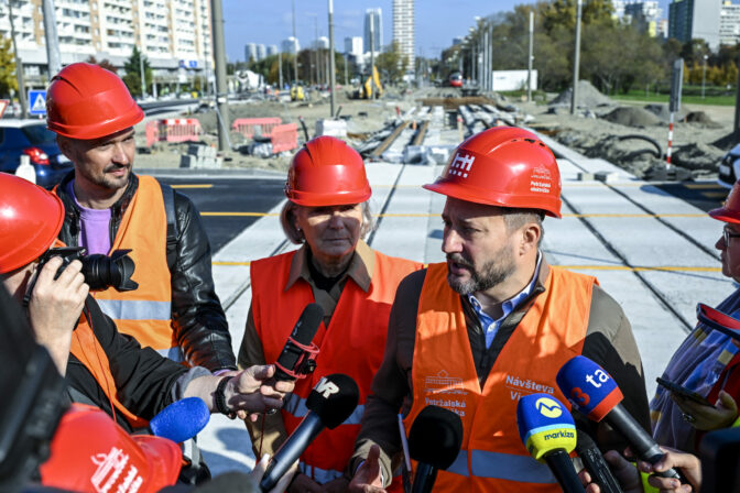 BRATISLAVA: Kontrolný deň Petržalskej električky