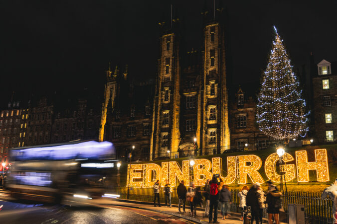 Christmas Market &amp; Attractions 22/23, Edinburgh, UK