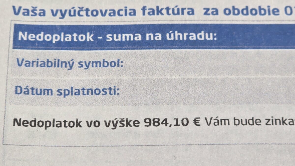 účty za elektrinu