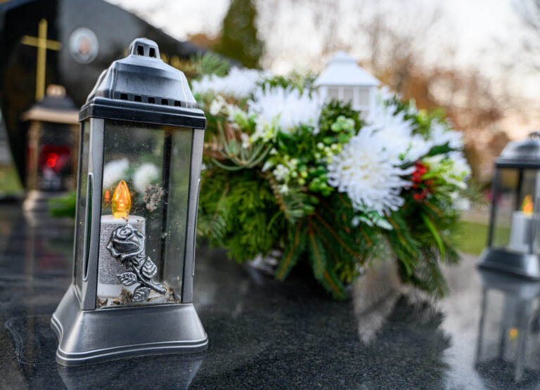 NITRA: Sviatok Všetkých Svätých, Dušičky, cintorín