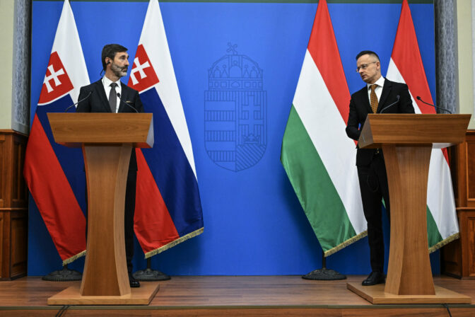 V4: Konferencia Visegrad 4 Business v Budapešti