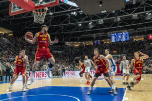 Zápas basketbalistov Slovensko - Španielsko