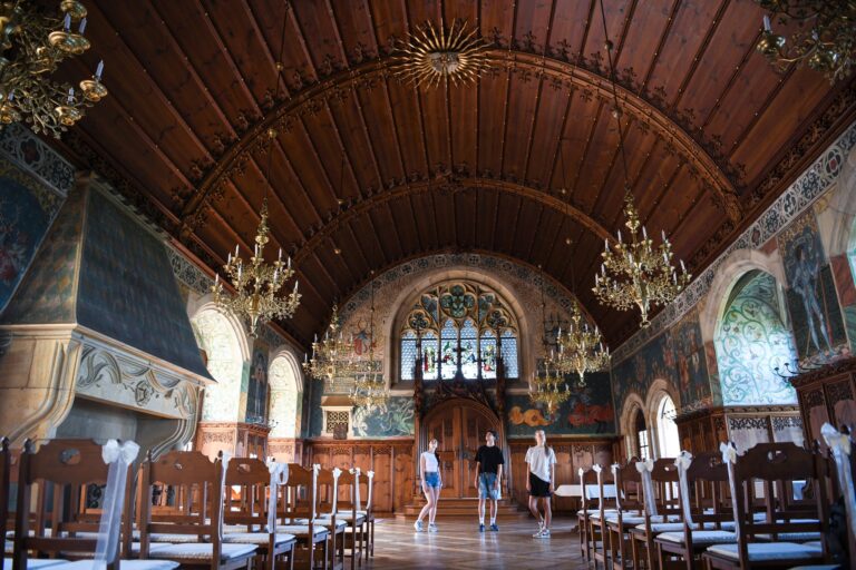 Hrad Bouzov: Rozprávkové miesto – domov filmových princezien