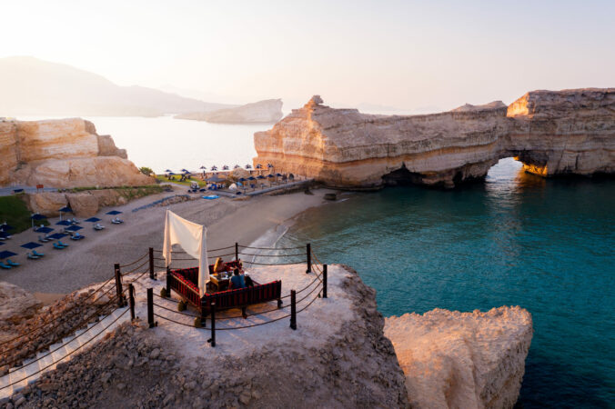 Clifftop breakfast shangri la al husn muscat.jpg