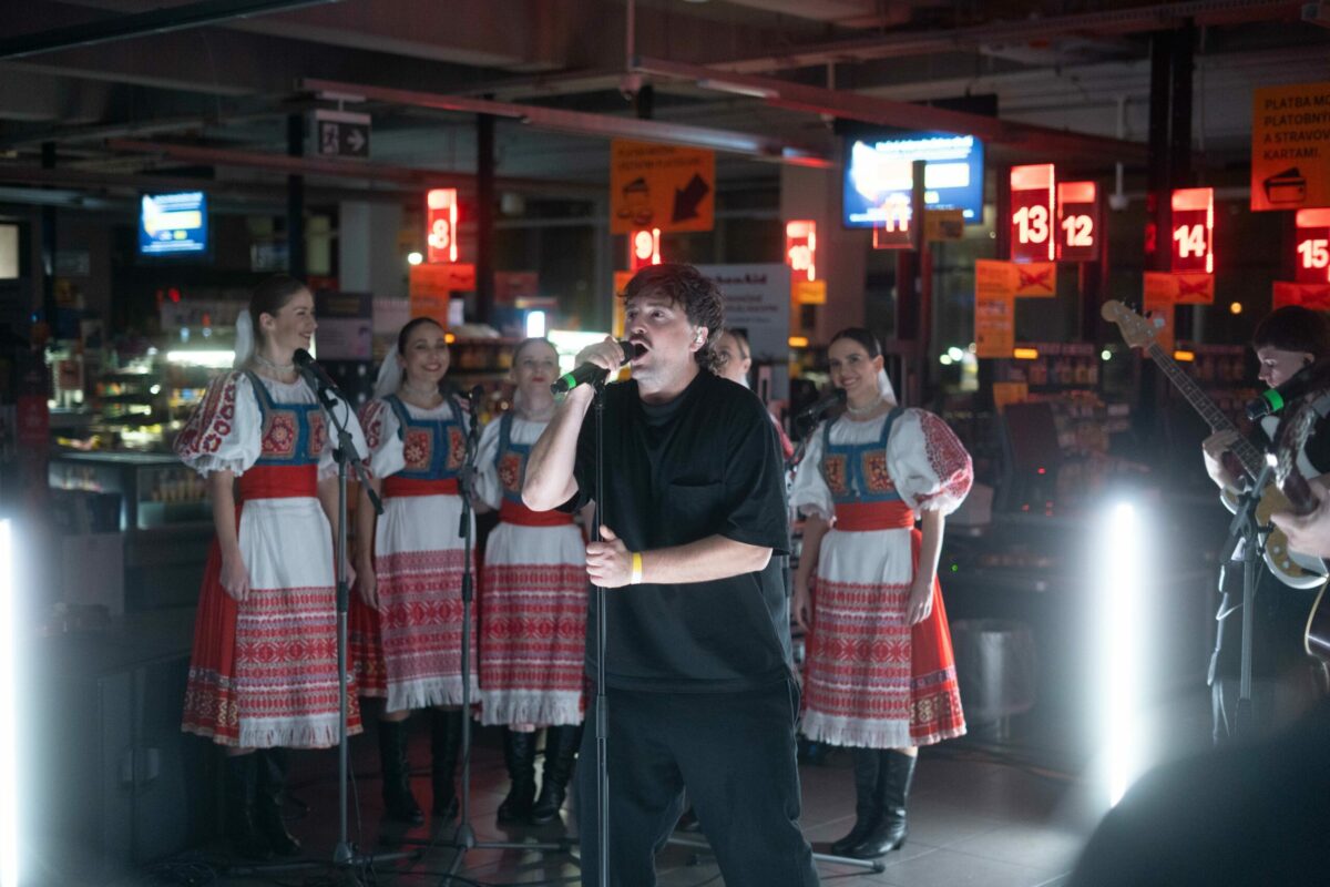 Foto_noc v billa_5.jpg