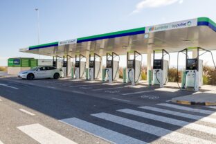 Iberdrola_dkv_mobility_bp pulse_.jpg