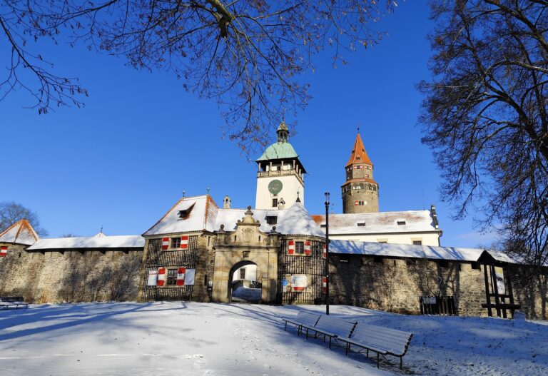 Hrad Bouzov: Rozprávkové miesto – domov filmových princezien