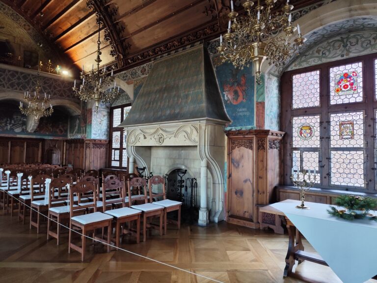 Hrad Bouzov: Rozprávkové miesto – domov filmových princezien