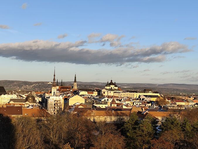 Výhľad na mesto Olomouc z hotela Flora.