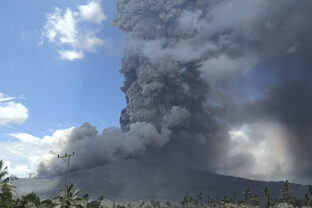 Indonesia Volcano