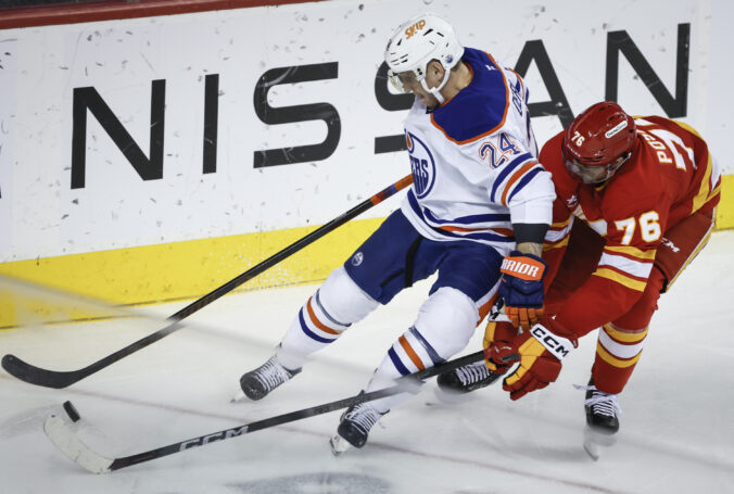 Oilers - Flames, hokej