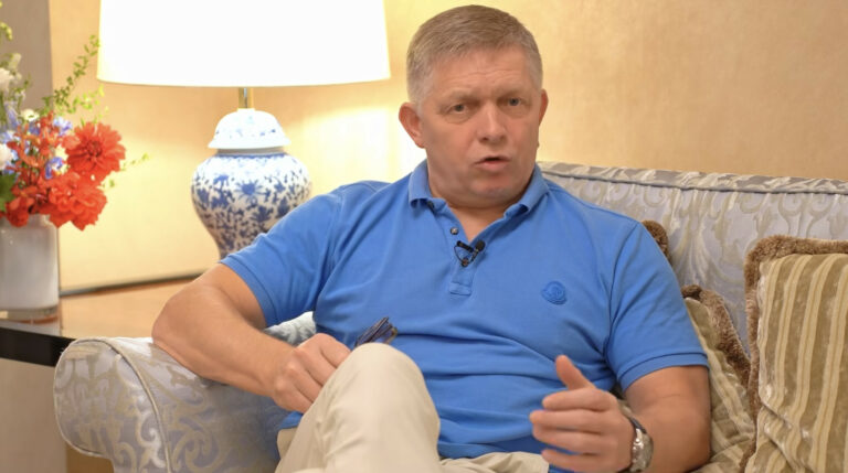 Premiér Robert Fico