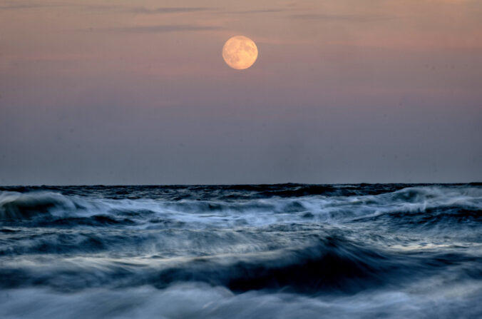 Supermoon Germany