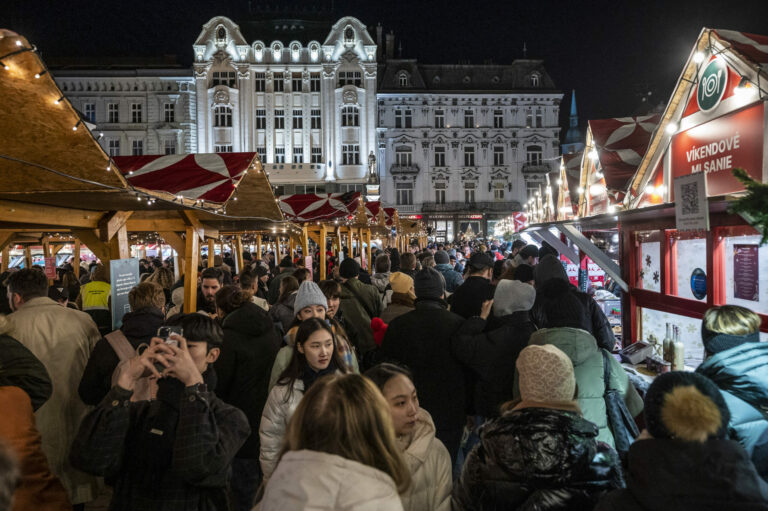 BRATISLAVA: Vianočné trhy 2024