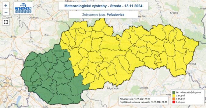 Výstraha prvého stupňa pred poľadovicou je vydaná pre žltou farbou označené okresy Slovenska.