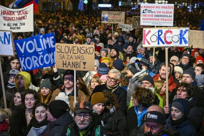 BRATISLAVA: Protestné zhromaždenie PS, SaS a KDH