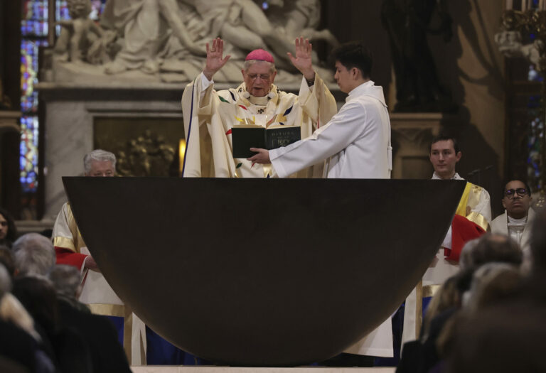 France Notre Dame Mass