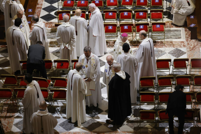 France Notre Dame Reopening